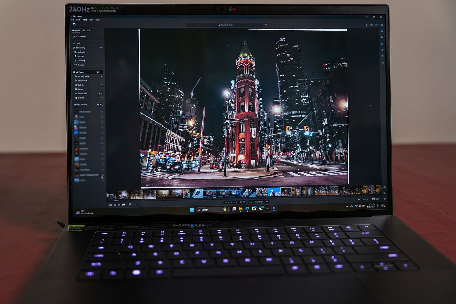 Razer Blade 16 displaying a vibrant cityscape