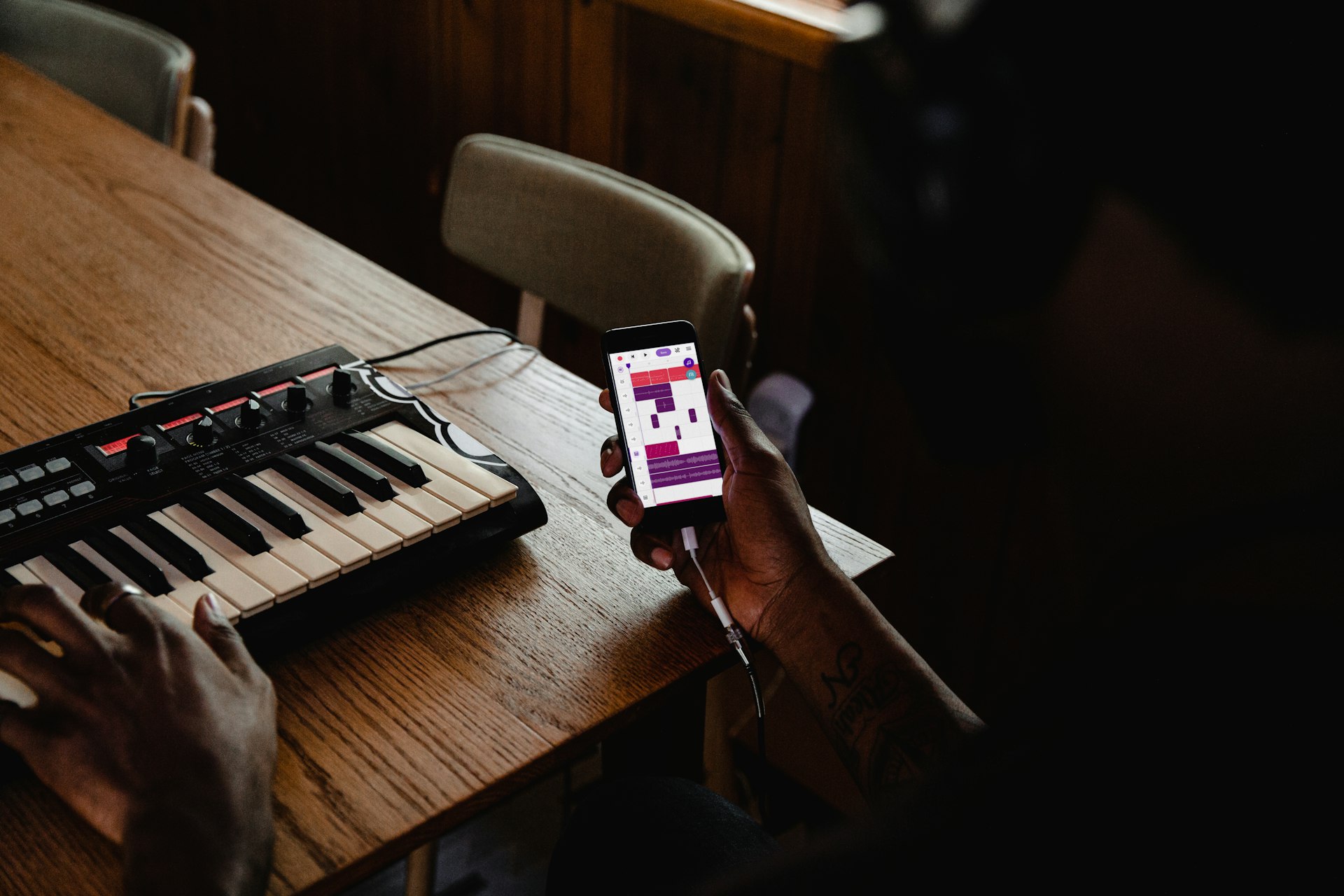 How to Build Successful Music Collaborations Across Virtual Platforms