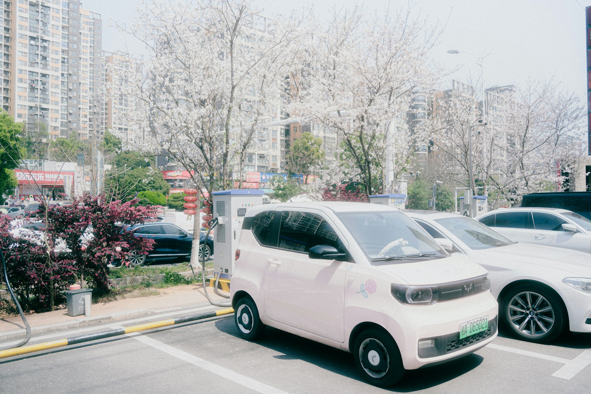 Driving the Future: How Connected Cars and Smart Mobility Solutions Transform Transportation